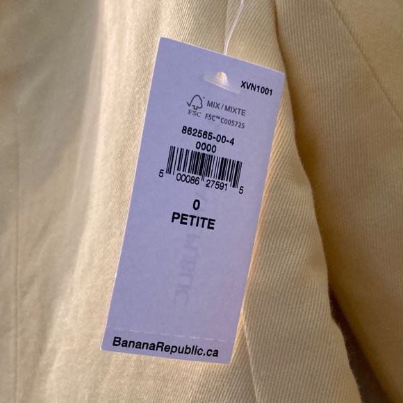 Banana Republic Blazer - Size 0 petite - Picture 3 of 6